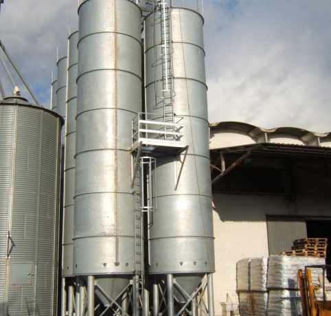 Silos zincati